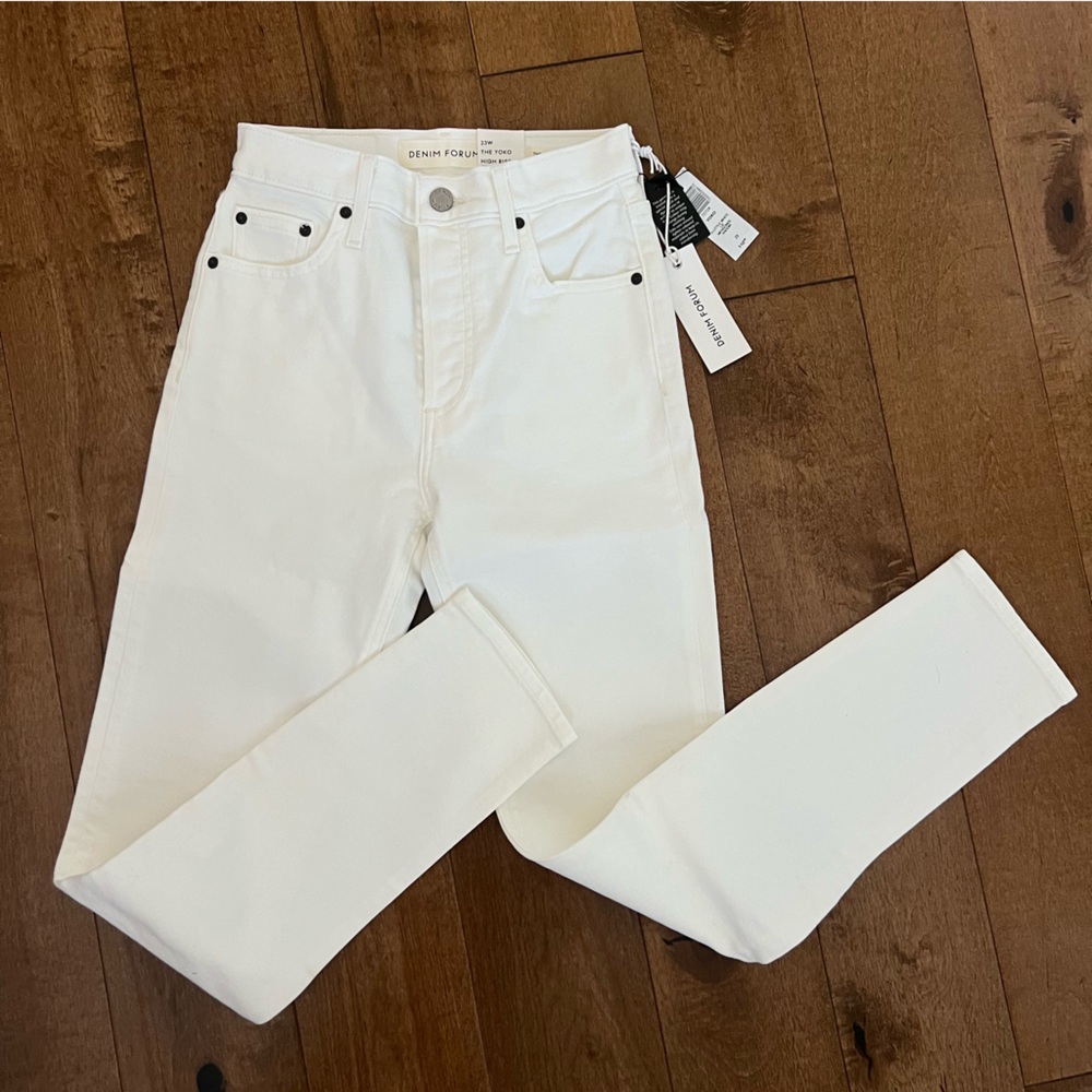 NWT Aritzia Denim Forum High rise Slim